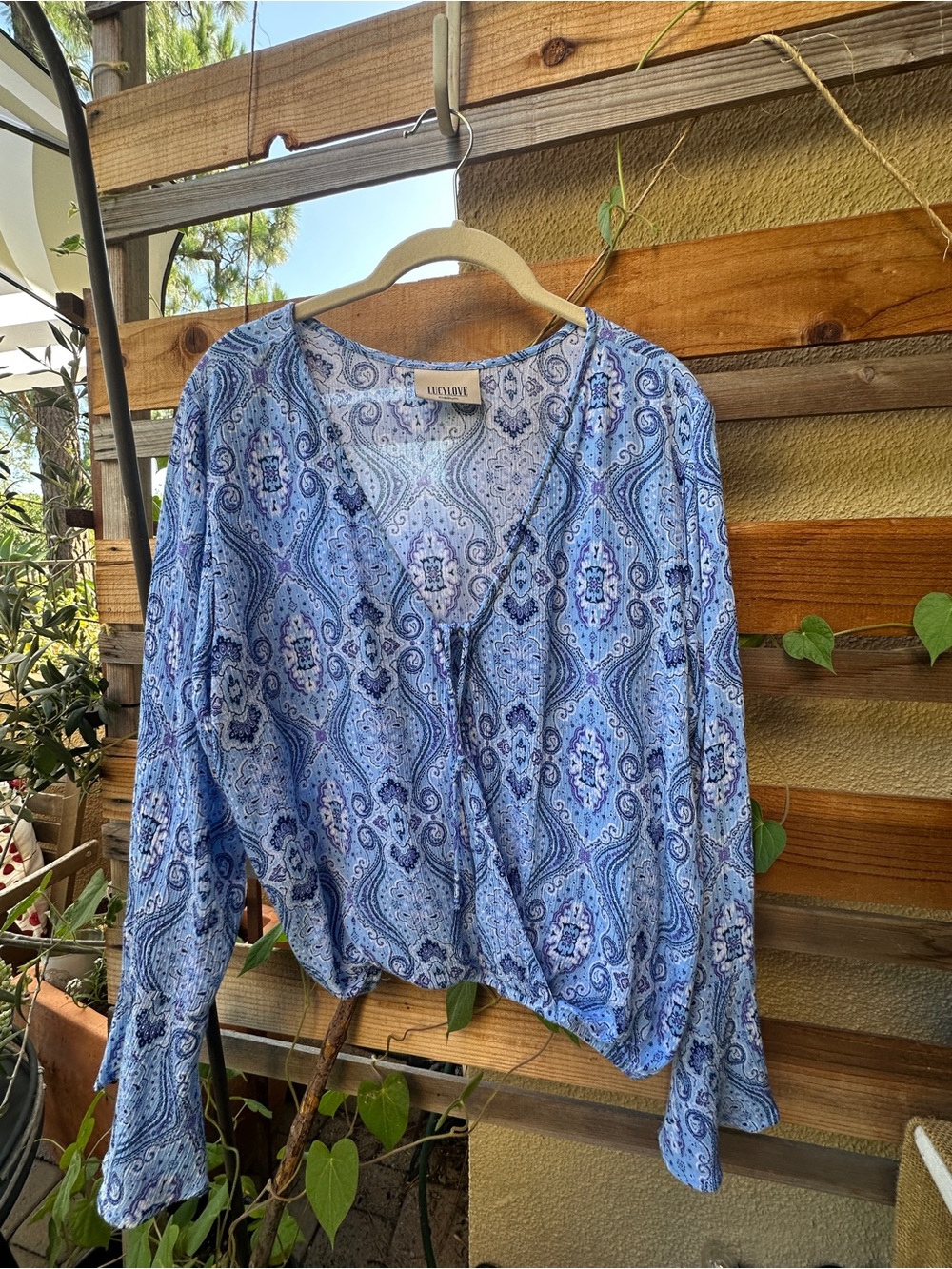 LucyLove Gentle Fawn Light Blue Paisley V-Neck Blouse Medium